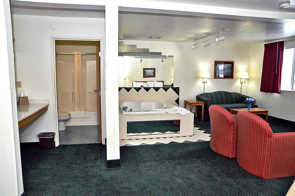 Motel 6-Barkeyville, PA Eksteriør bilde