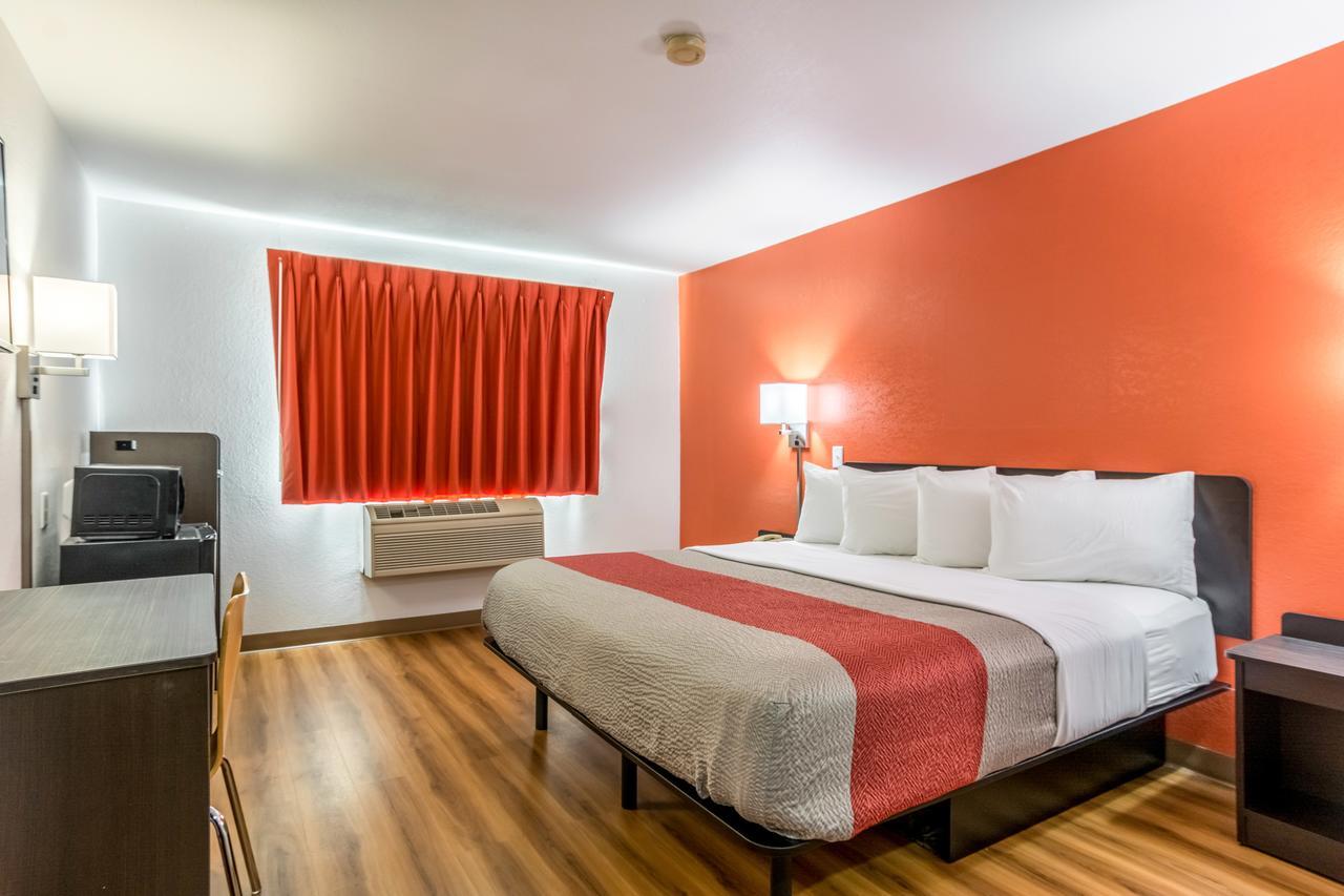 Motel 6-Barkeyville, PA Eksteriør bilde