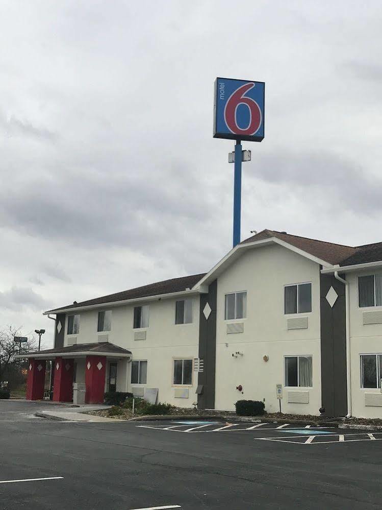 Motel 6-Barkeyville, PA Eksteriør bilde